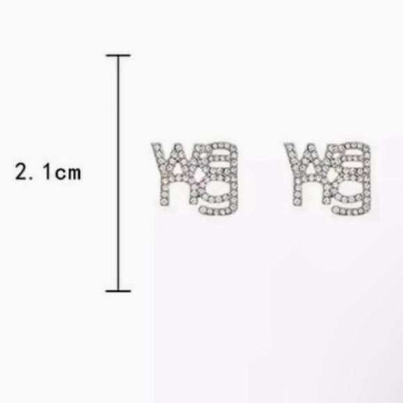 Wang earrings - Picture 3 of 4